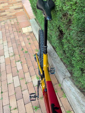 Used Rocky Mountain Instinct Carbon 50 2022 2022 Mountainbike, Red, 27.5, 29 — image 9 of 11