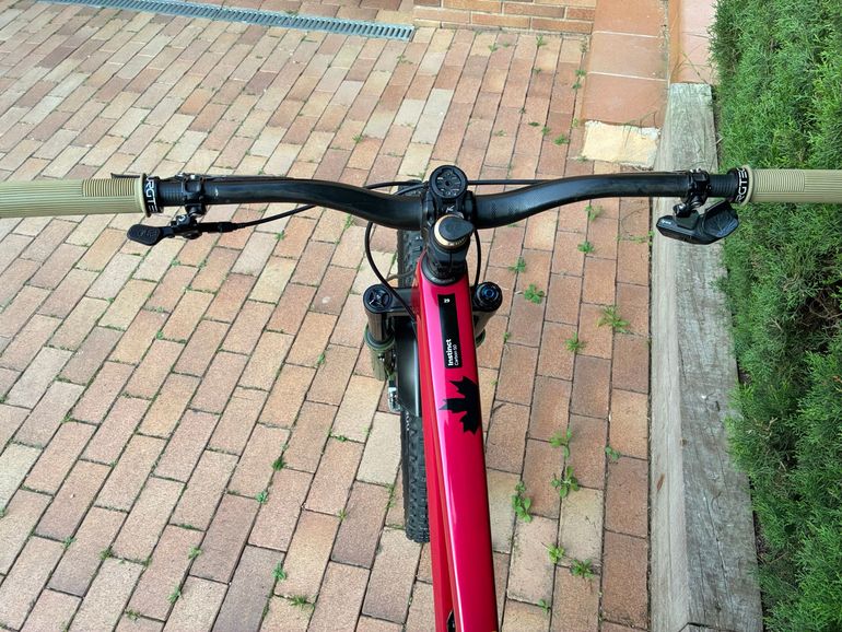 Used Rocky Mountain Instinct Carbon 50 2022 2022 Mountainbike, Red, 27.5, 29 — image 4 of 11