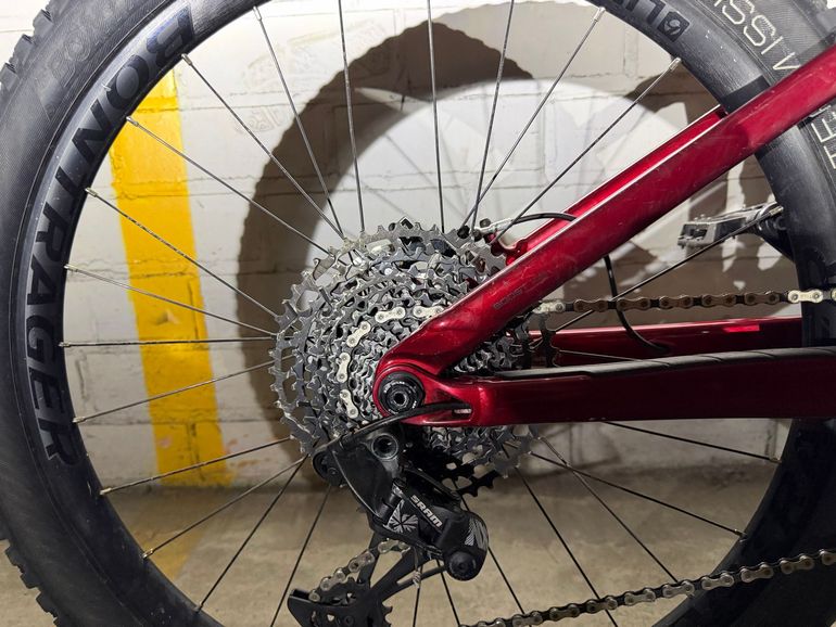 Used Trek Remedy 7 2022 2022 Mountainbike — image 5 of 7