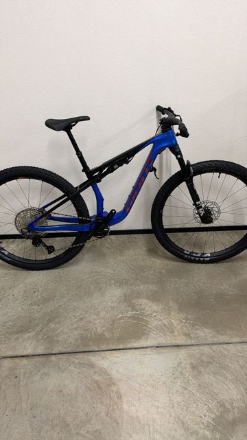 Gebrauchtes Giant Anthem Advanced SL 3 2026 2026 Mountainbike, Blau, 29 — Bild 1 von 5