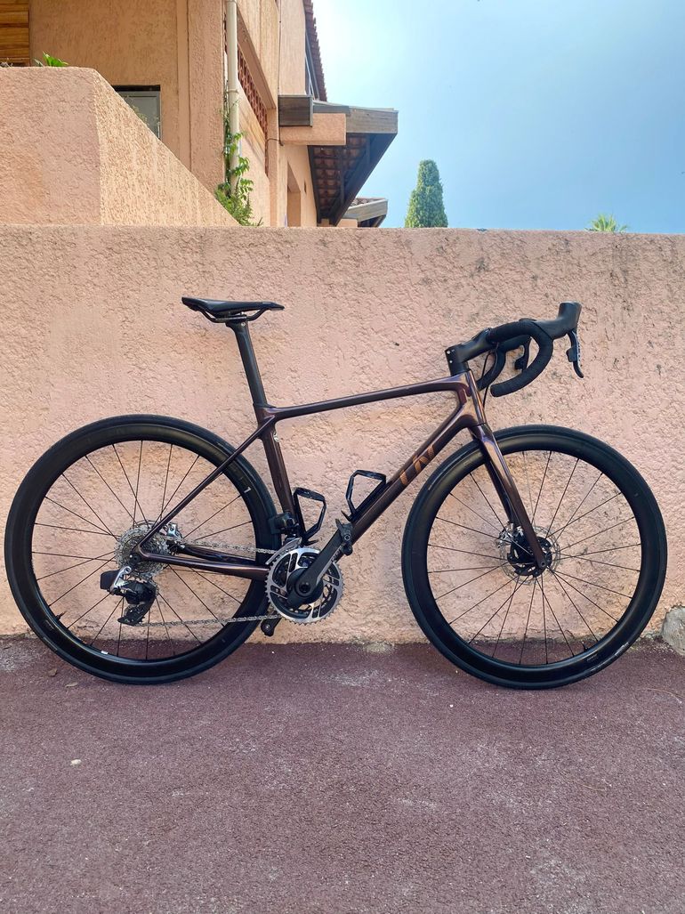 Used Liv Langma Advanced, SL Disc RED 2022 2022 Road & Gravel, Purple — image 1 of 5