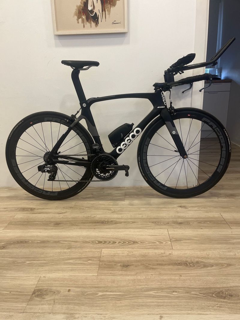 Ceepo Custom SRAM Force eTap AXS 2018 Road & Gravel d'occasion