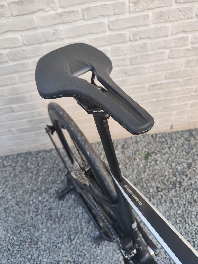 Used Cannondale Shimano 105 Di2 2024 Road & Gravel — image 4 of 7