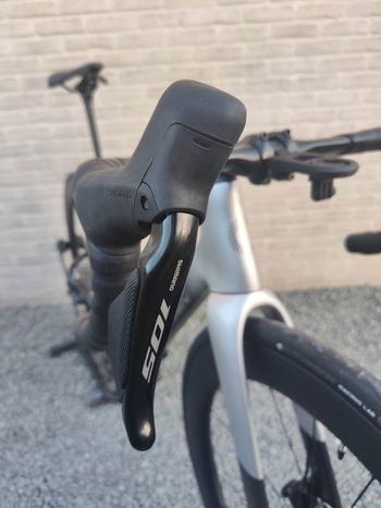 Used Cannondale Shimano 105 Di2 2024 Road & Gravel — image 7 of 7