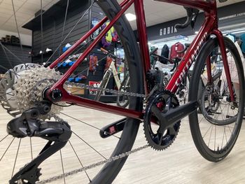 Used Specialized Aethos 2 Expert - Shimano Ultegra Di2 2026 2026 Road & Gravel — image 3 of 3