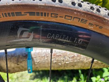 Used Scott Addict Gravel 20 2024 2024 Road & Gravel, Blue — image 3 of 15