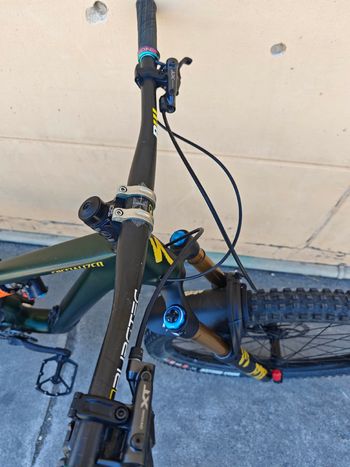Used Specialized Stumpjumper 15 Pro 2025 2025 Mountainbike — image 7 of 8
