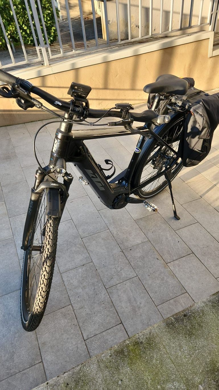 Used KTM MACINA SPORT 610 2024 2024 Urban — image 2 of 7