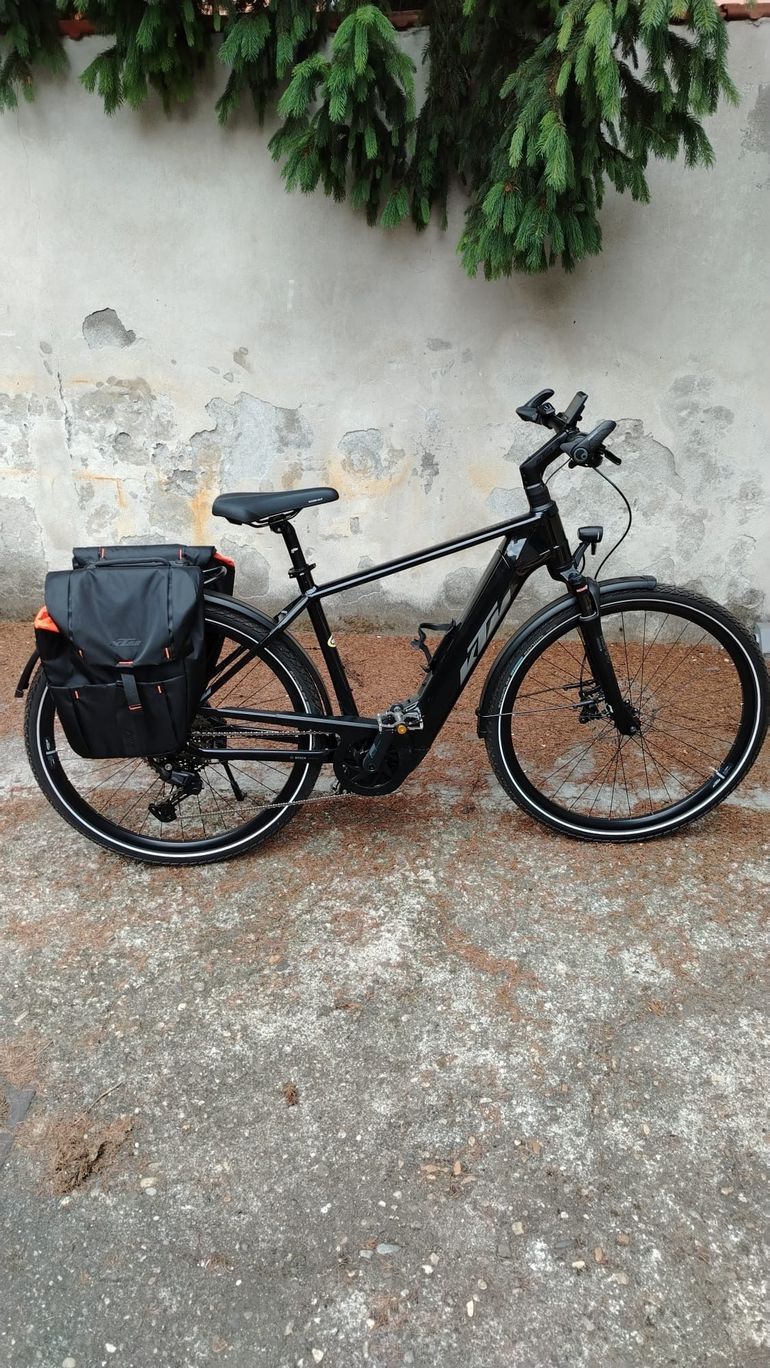 Used KTM MACINA SPORT 610 2024 2024 Urban — image 1 of 7