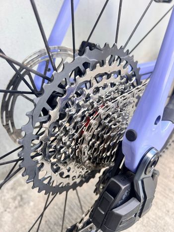 Used Canyon Grizl CF 8 w/ RIFT 2026 2026 Road & Gravel — image 4 of 14
