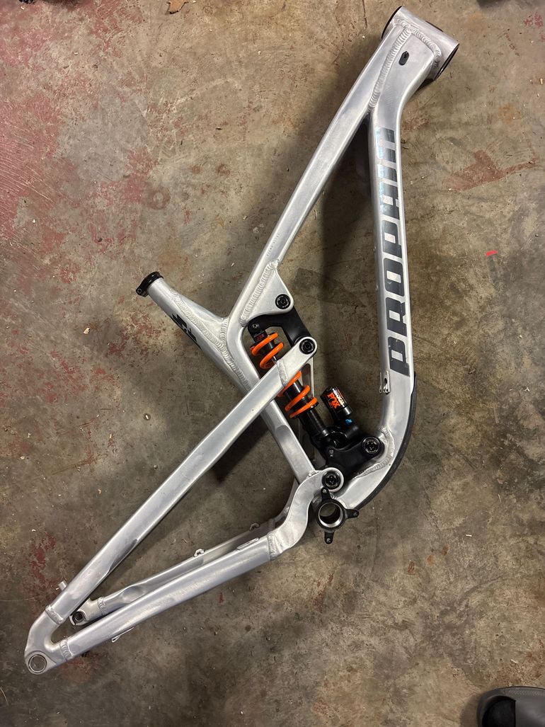 Used Propain SPINDRIFT 4 AL 29 Highend 2023 Frameset 2023 Mountainbike, Light Gray, 29 — image 1 of 6