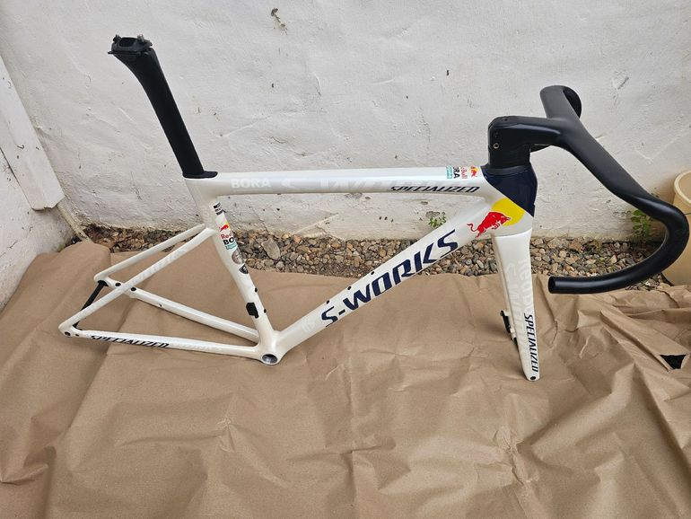 Used Specialized Tarmac Frameset 2025 Road & Gravel, White — image 5 of 6