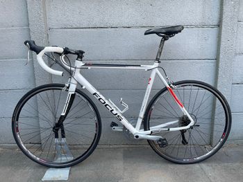 Used Focus Variado Shimano Sora 2011 Road & Gravel, Bianco — image 2 of 16