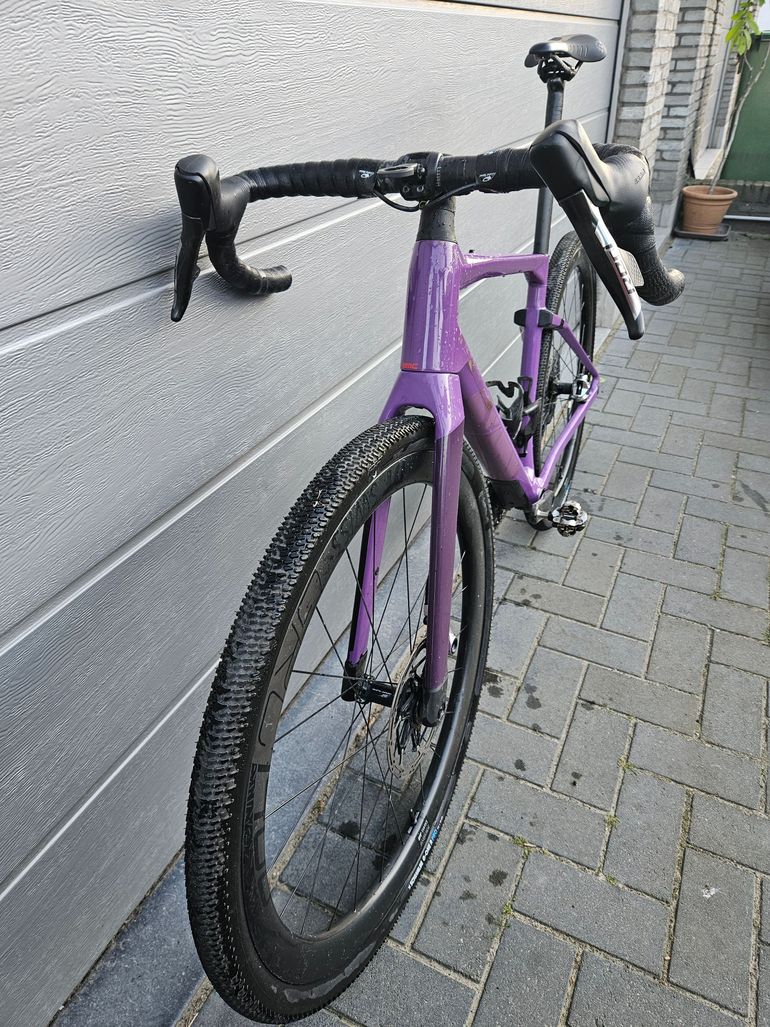 Used BMC URS 01 ONE 2021 2021 Road & Gravel, Purple — image 6 of 7