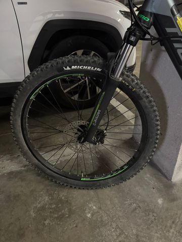 Used Megamo KINETIC 2022 2022 Mountainbike, Light Gray, 27.5 — image 7 of 7