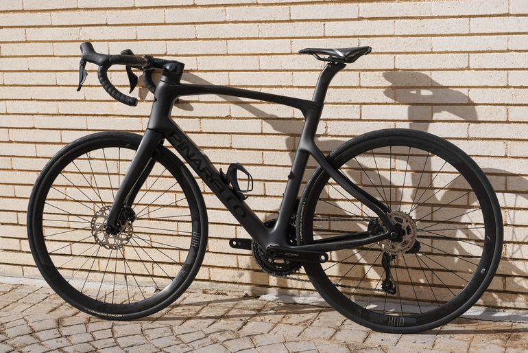 Used Pinarello X3 105 Di2 2024 2024 Road & Gravel — image 4 of 12
