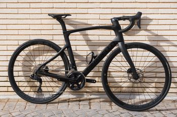 Used Pinarello X3 105 Di2 2024 2024 Road & Gravel — image 11 of 12