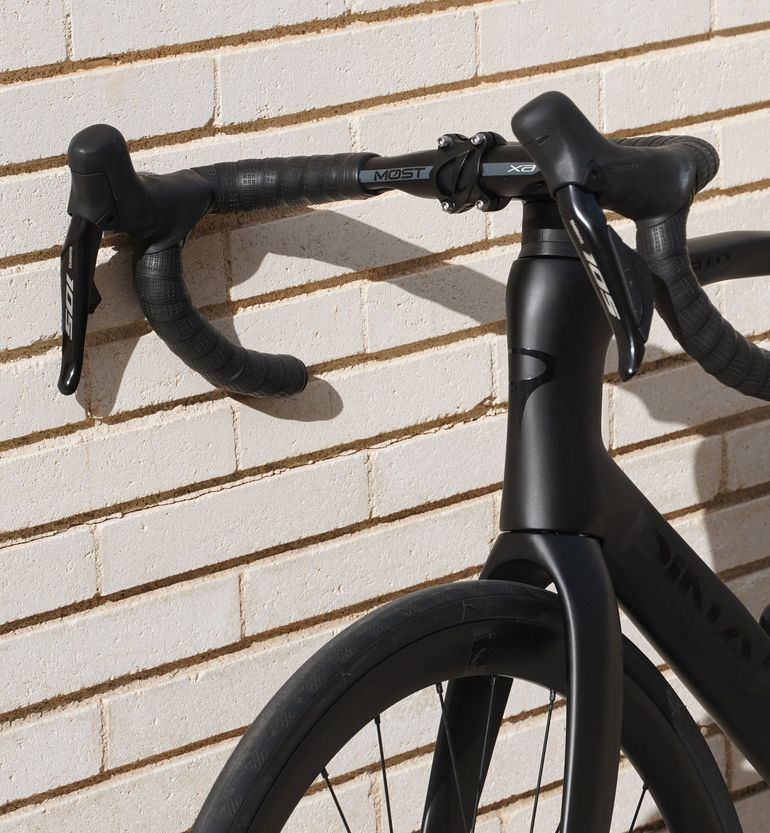 Used Pinarello X3 105 Di2 2024 2024 Road & Gravel — image 3 of 12