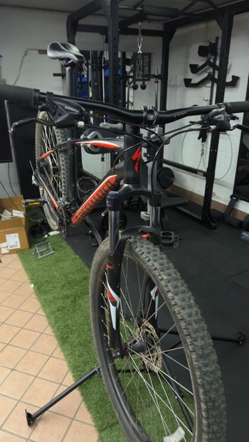 Used Specialized Specialized Custom Shimano Acera 2014 Mountainbike — image 4 of 7
