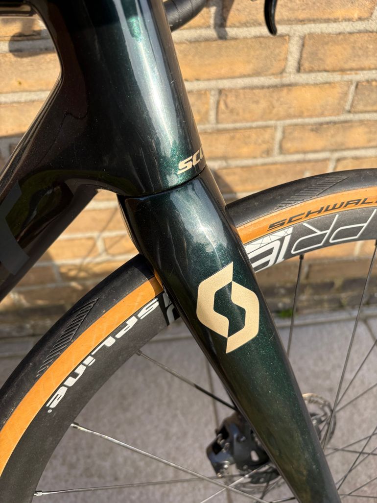 Used Scott Addict RC 20 2020 2020 Road & Gravel — image 5 of 5