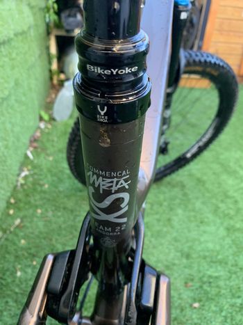 Used Commencal Meta SX Dark Slate 2023 Mountainbike — image 6 of 13