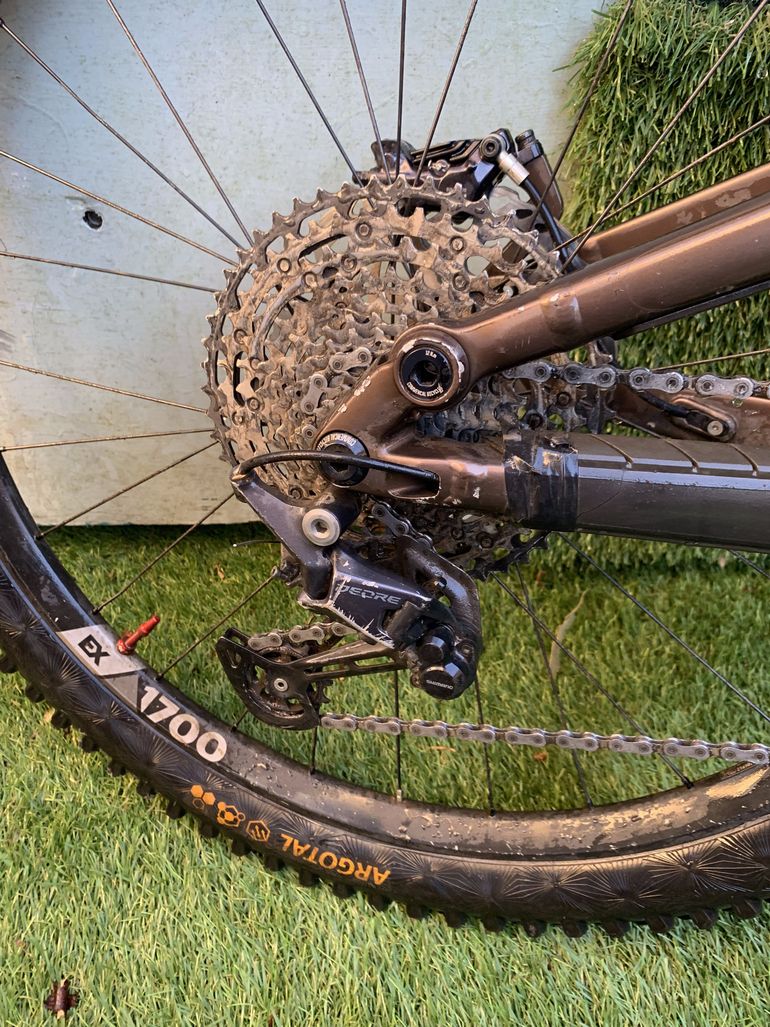 Used Commencal Meta SX Dark Slate 2023 Mountainbike — image 4 of 13