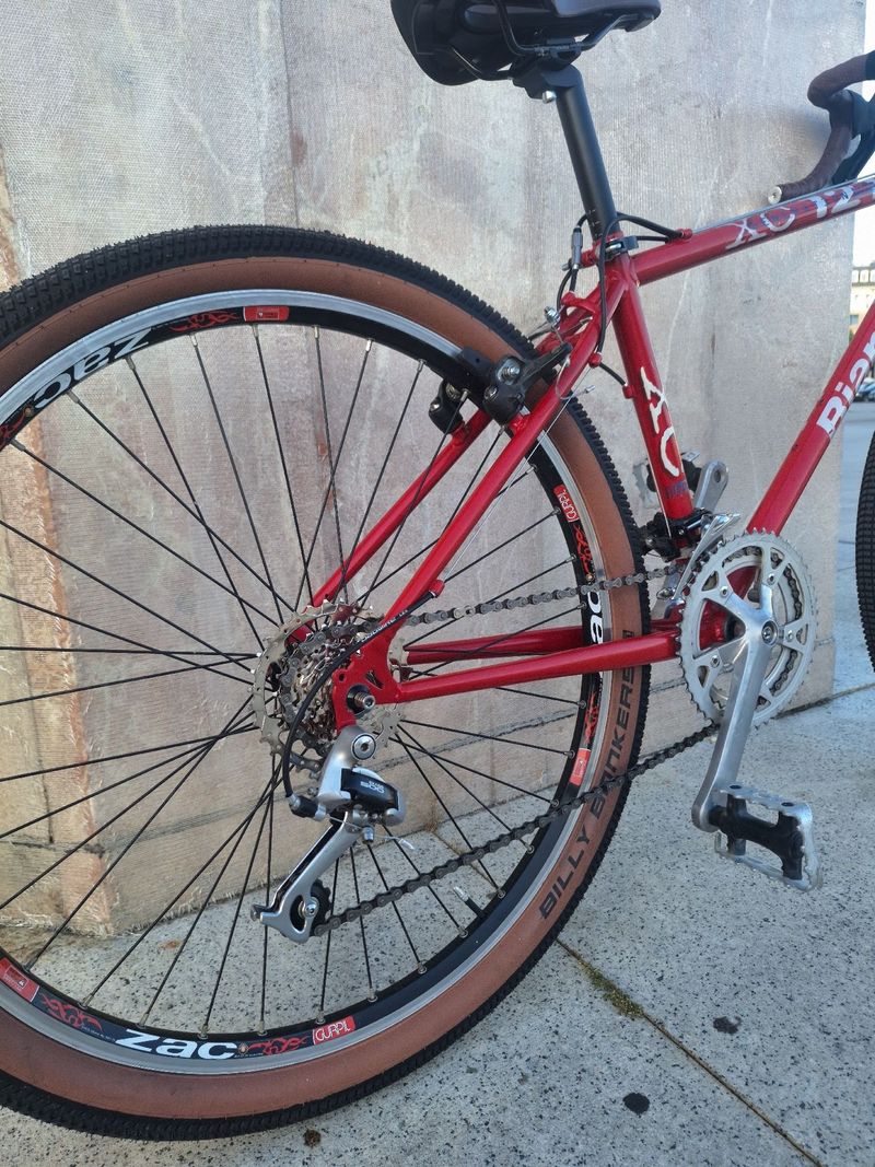 Used Bianchi Custom Other Shimano 2000 Road & Gravel, Red — image 5 of 15