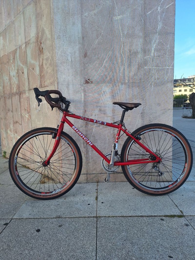 Used Bianchi Custom Other Shimano 2000 Road & Gravel, Red — image 2 of 15