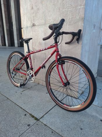 Used Bianchi Bianchi Custom Other Shimano 2000 Road & Gravel, Red — image 8 of 15