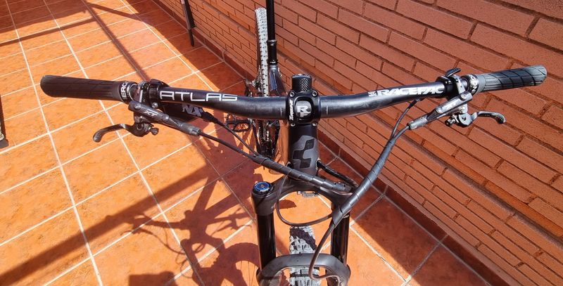 Cube Stereo 150 SL 29 2018 Mountainbike usato, Nero — immagine 5 di 5