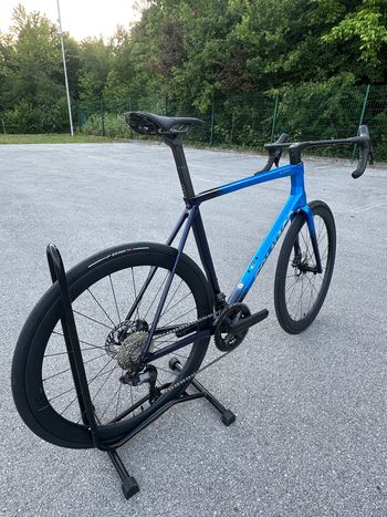 Used Colnago C68 Shimano Ultegra 2026 Road & Gravel, Azul — image 2 of 16