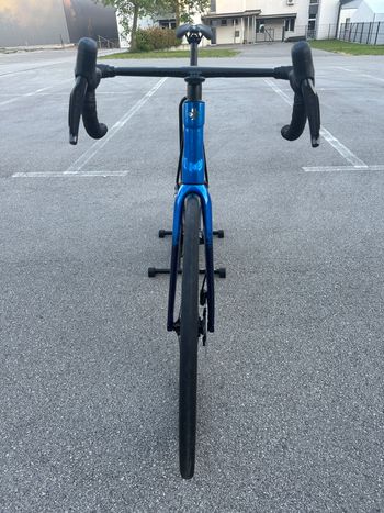 Used Colnago C68 Shimano Ultegra 2026 Road & Gravel, Azul — image 3 of 16