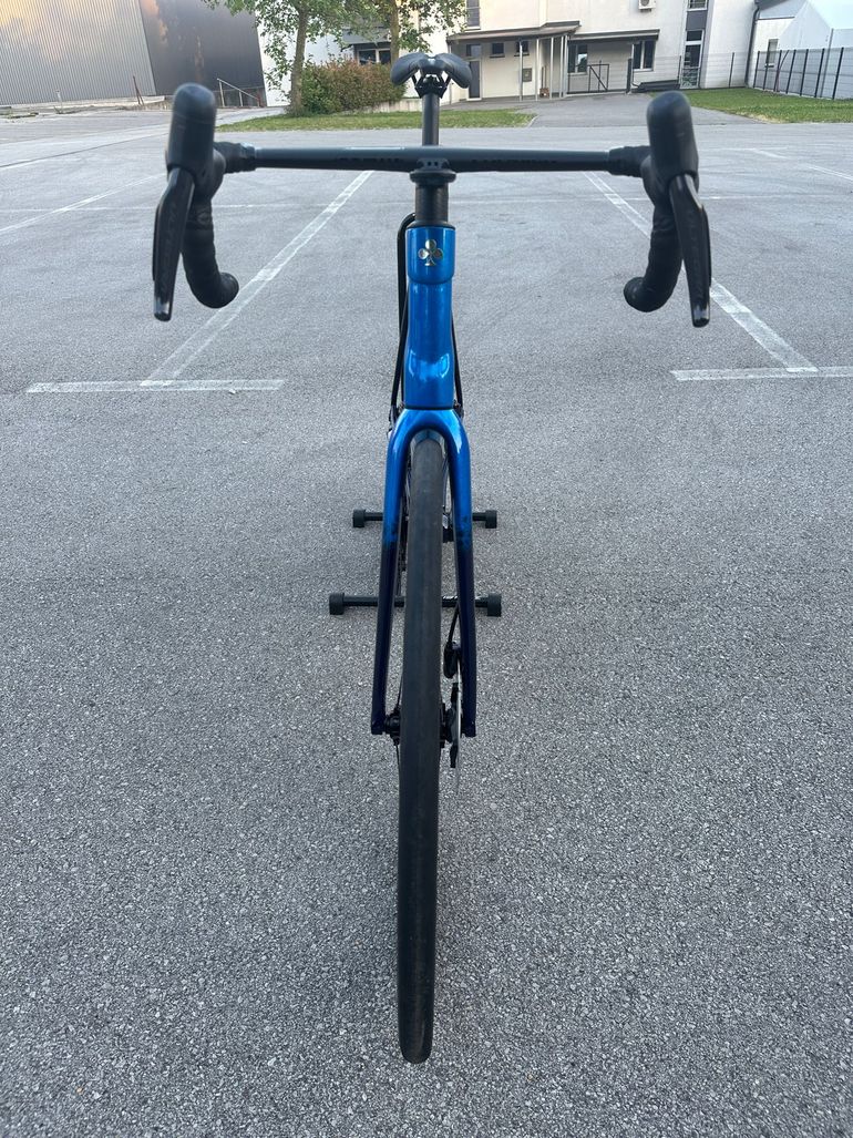 Used Colnago C68 Shimano Ultegra 2026 Road & Gravel, Azul — image 3 of 16