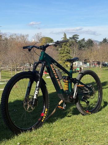 Used Santa Cruz Vala GX AXS / Carbon C 2025 2025 Mountainbike, Green, 29, 27.5 — image 3 of 6