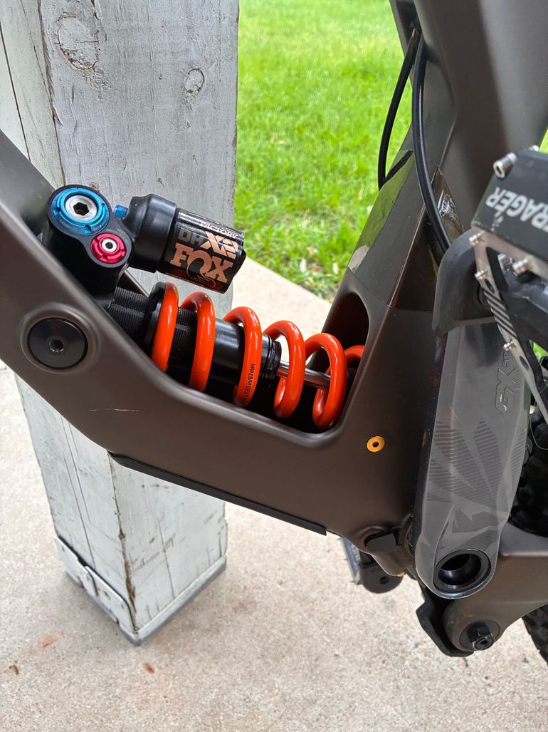 Used Norco Norco Range 2022 Mountainbike, Orange — image 6 of 6