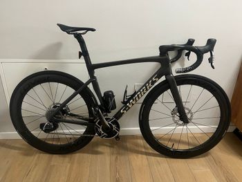Used Specialized S-Works Tarmac SL7 - SRAM Red eTap AXS 2023 2023 Road & Gravel, Black — image 2 of 5