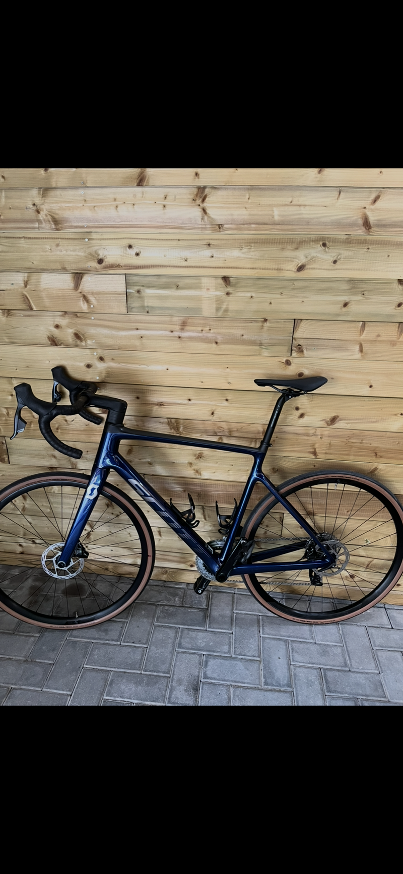 Used Scott Addict 10 2022 2022 Road & Gravel, Blue — image 1 of 10