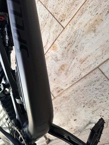 Used Specialized Stumpjumper EVO Comp Alloy 2023 2023 Mountainbike, Light Gray, 29 — image 14 of 21