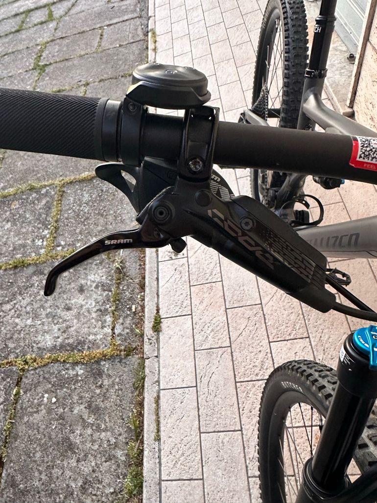 Used Specialized Stumpjumper EVO Comp Alloy 2023 2023 Mountainbike, Light Gray, 29 — image 19 of 21