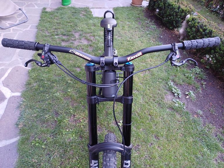 Used Canyon Sender CFR 29 Underdog 2023 2023 Mountainbike, Black, 29 — image 5 of 7