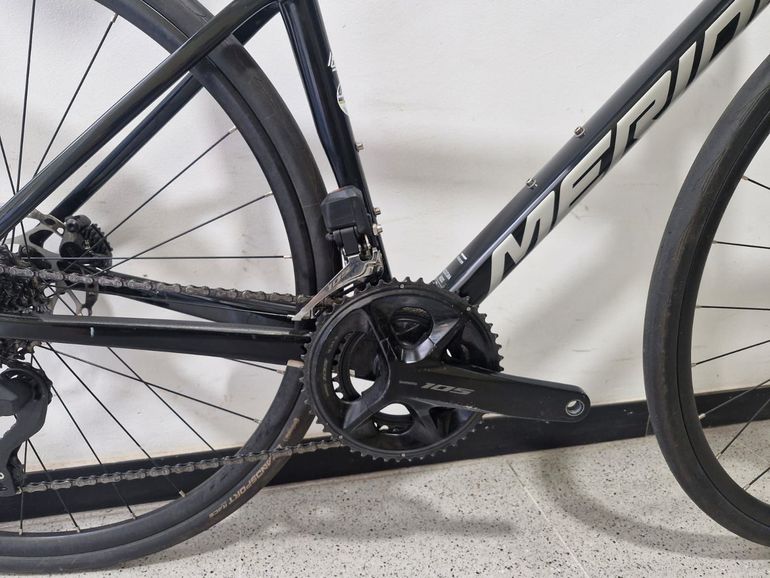 Used Merida Scultura Shimano 105 Di2 2023 Road & Gravel, Black — image 3 of 5