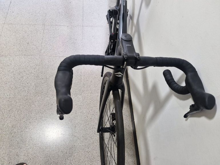 Used Merida Scultura Shimano 105 Di2 2023 Road & Gravel, Black — image 5 of 5