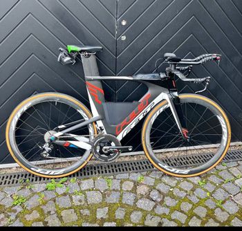 Used Felt Ia Shimano Dura Ace 2017 Road & Gravel, Schwarz — image 5 of 5
