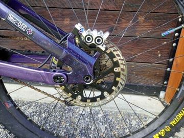 Used Marin Quake Shimano Saint 2025 Mountainbike, Purple — image 4 of 7