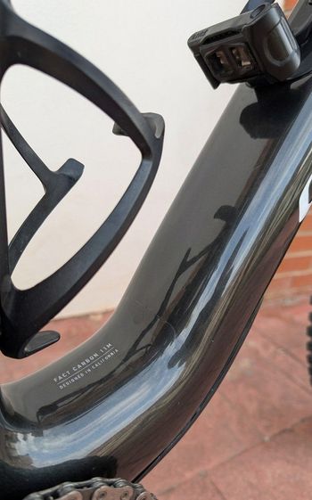 Used Specialized Epic 8 Expert 2025 Frameset 2025 Mountainbike, Light Gray, 29 — image 7 of 14