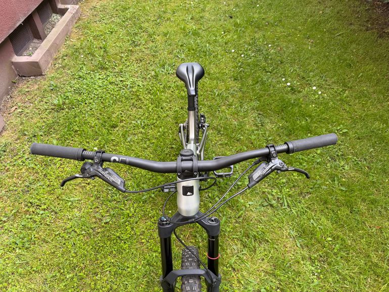 Used Canyon Canyon Spectral CF 8 K.I.S. 2023 Mountainbike — image 1 of 27