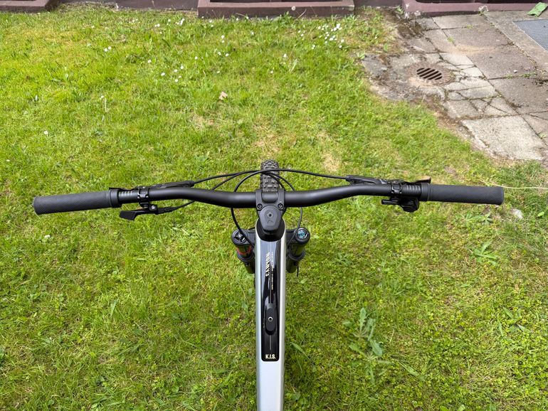 Used Canyon Canyon Spectral CF 8 K.I.S. 2023 Mountainbike — image 3 of 27