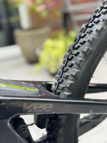 Used Santa Cruz V10 DH X01 / Carbon CC 2025 2025 Mountainbike, Nero — image 13 of 13