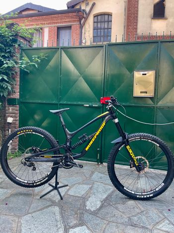Used Nukeproof Dissent 297 Comp 2022 2022 VTT