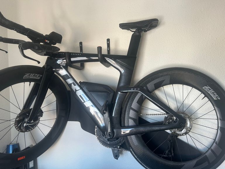 Used Trek Speed Concept SLR 6 AXS 2023 2023 Road & Gravel, Black — image 3 of 3